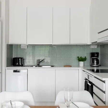 Sleepwell Niittykumpu 12 - Metro, 15 Min From Helsinki Апартаменты Эспоо